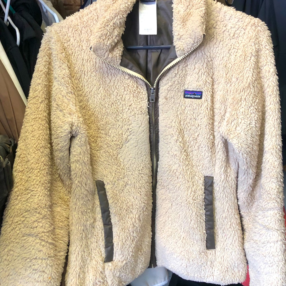 Patagonia fluffy full zip jacket